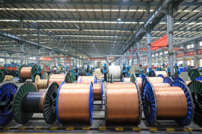 细如发丝，郫都这家企业靠什么“出圈”电子工程